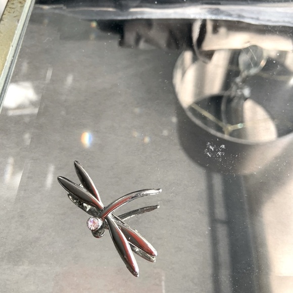 Firefly pin - Picture 2 of 2